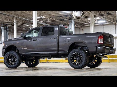 5 Inch Lift Kit Non-AISIN V2 19-Up Ram 2500 4WD Rough Country