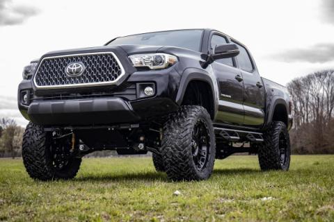 6.0 Inch Toyota Suspension Lift Kit w/ Vertex Coilovers and V2 Shocks (16-20 Tacoma 4WD/2WD) Rough Country