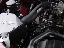 Closed Box Air Intake w/Pro 5 Filter 99-04 Toyota 4Runner/Tacoma/Tundra Volant